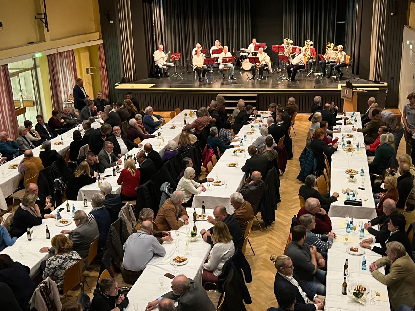 50 Jahre Niddatal – eine lehrreiche und äußerst unterhaltsame Jubiläumsfeier