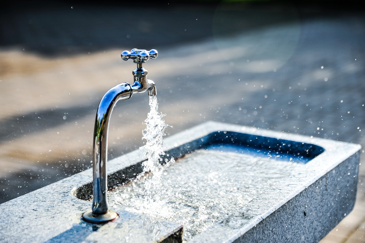 Wasser auf den Friedhöfen wird wieder angestellt
